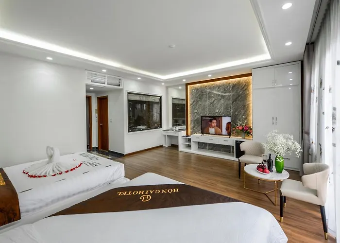 Hon Gai 3* Hạ Long