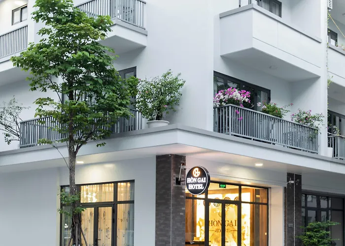 Khách sạn Hon Gai 3*