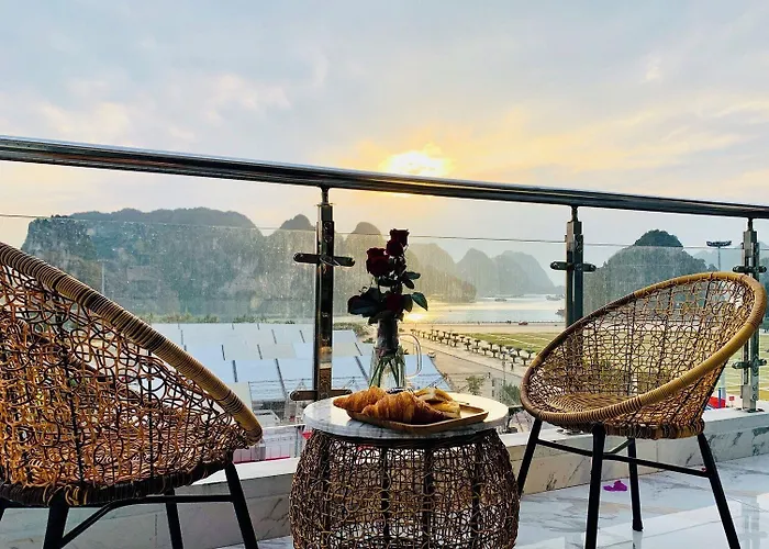 Hon Gai Hotel Hạ Long